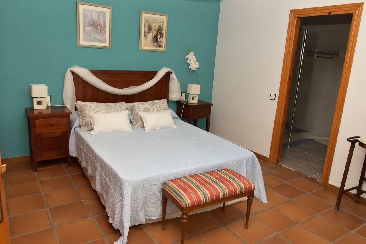הוילה Burguillos de Toledo Casa Rural La Amistad מראה חיצוני תמונה