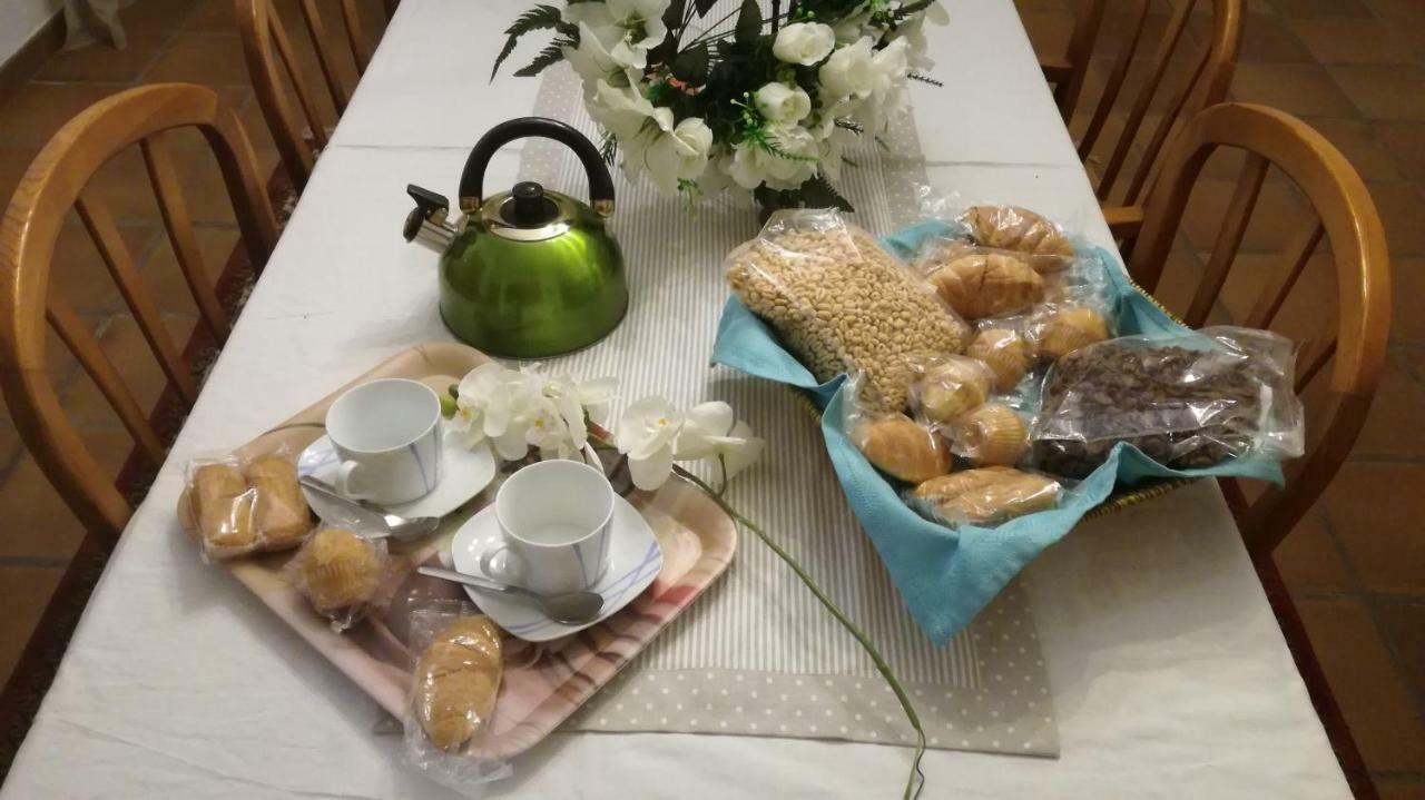 הוילה Burguillos de Toledo Casa Rural La Amistad מראה חיצוני תמונה