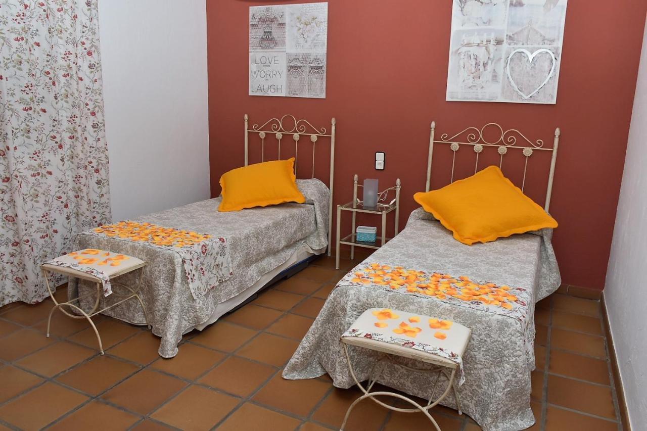 הוילה Burguillos de Toledo Casa Rural La Amistad מראה חיצוני תמונה